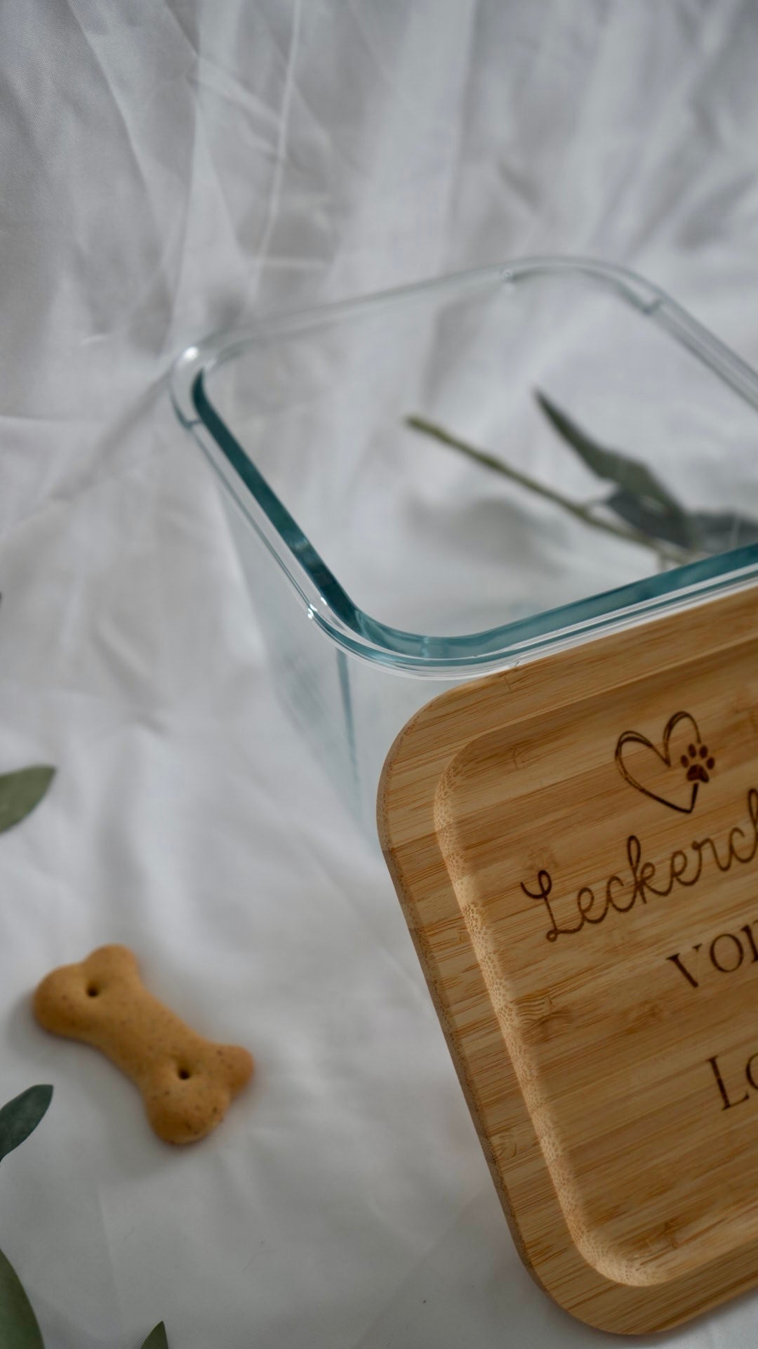 Große personalisierte Leckerlidose eckig - mit Hundeleckerli