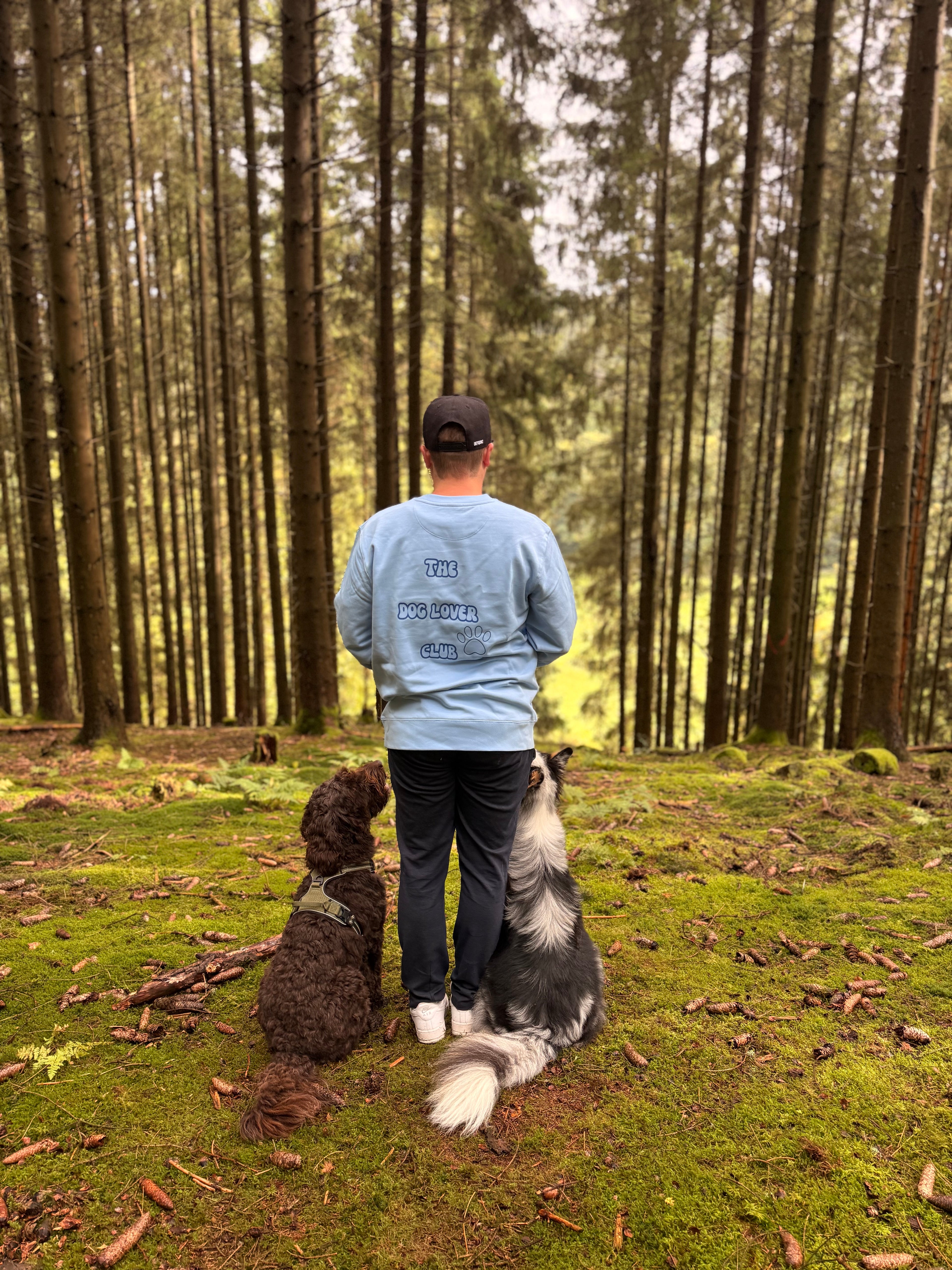 THE DOG LOVER CLUB -Sweatshirt Sky Blue Edition